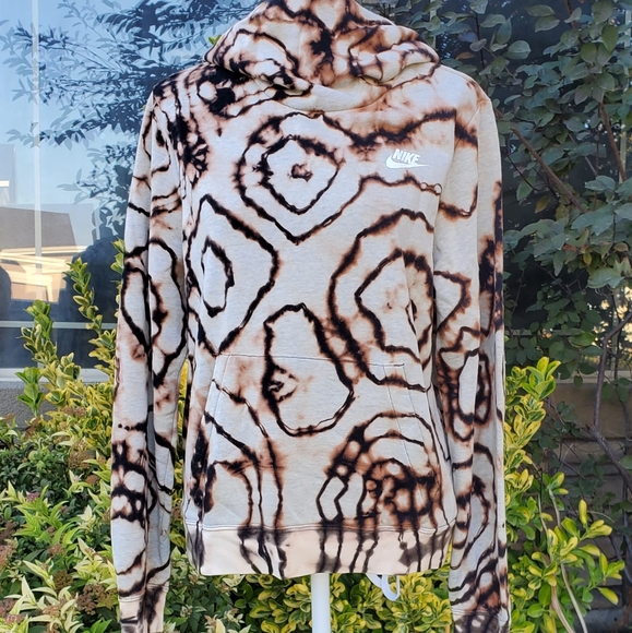 SOLD Custom Reverse Tiedye Nike Hoodie - Picture 1 of 6